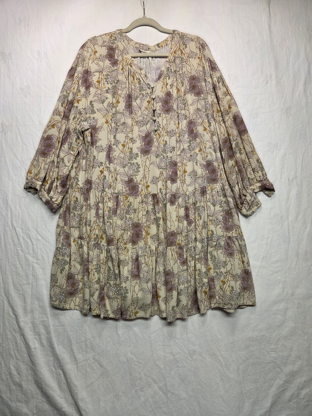 a.n.a Cream Floral Tiered Tunic with Mauve and Mustard Accents Size 3X
